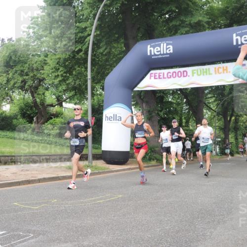 29.06.2025 - hella hamburg halbmarathon KatJ http://msf.ph/oto/8375742 29.06.2025 10:24:25 Zwischen KM18-KM19 1562, 1889, 4944, 5554, 6032 meine-sportfotos.de