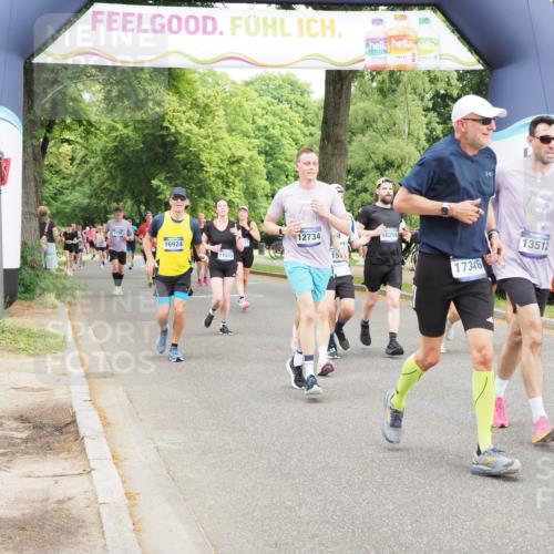 29.06.2025 - hella hamburg halbmarathon MichiJ http://msf.ph/oto/8375982 29.06.2025 10:45:24 Zwischen KM18-KM19 1319, 2159, 4767, 5084, 6138, 7189, 9655, 10268, 11605, 11846, 12734, 12779, 13407, 13512, 14673, 15217, 15434, 16189, 16409, 16563, 16608, 16924, 17346, 17967, 18327 meine-sportfotos.de