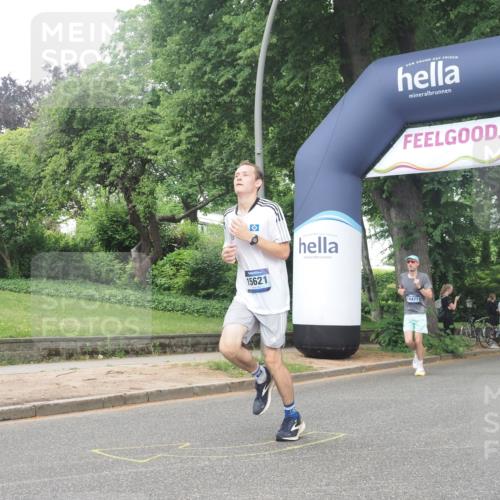 29.06.2025 - hella hamburg halbmarathon KatJ http://msf.ph/oto/8375984 29.06.2025 10:24:31 Zwischen KM18-KM19 1889, 4944 meine-sportfotos.de
