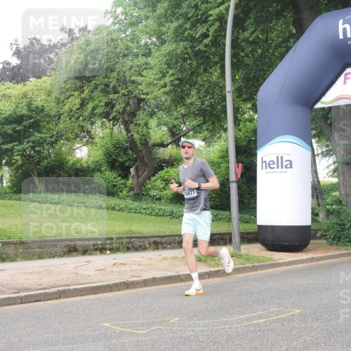 29.06.2025 - hella hamburg halbmarathon KatJ http://msf.ph/oto/8376065 29.06.2025 10:24:33 Zwischen KM18-KM19  meine-sportfotos.de