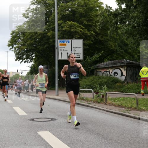 29.06.2025 - hella hamburg halbmarathon Yannick Fuchs http://msf.ph/oto/8376275 29.06.2025 10:54:19 20KM 1681, 2011, 2091, 2167, 2363, 2730, 4013, 5272, 6309, 8003, 8191, 8509, 8749, 9006, 9434, 10271, 10576, 11041, 11366, 11753, 11937, 13488, 13847, 13993, 14224, 14429, 14577, 14823, 15344, 15901, 16439, 16608, 17491, 17825, 18029, 18200, 18202, 18254, 18701, 19159 meine-sportfotos.de