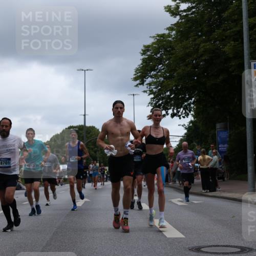 29.06.2025 - hella hamburg halbmarathon Yannick Fuchs http://msf.ph/oto/8376464 29.06.2025 10:54:21 20KM 1681, 2011, 2091, 2167, 2363, 2730, 4013, 6309, 8003, 8191, 8422, 8509, 9006, 9434, 10576, 11041, 11366, 11753, 11937, 13488, 14224, 14429, 14577, 15344, 15901, 16439, 17491, 17825, 17899, 18029, 18063, 18200, 18202, 18254, 18701, 19159, 19246 meine-sportfotos.de