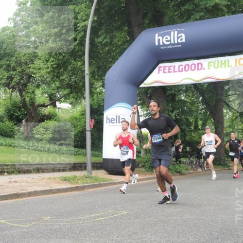29.06.2025 - hella hamburg halbmarathon KatJ http://msf.ph/oto/8376551 29.06.2025 10:24:37 Zwischen KM18-KM19 6704 meine-sportfotos.de