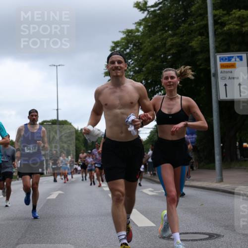 29.06.2025 - hella hamburg halbmarathon Yannick Fuchs http://msf.ph/oto/8376594 29.06.2025 10:54:22 20KM 1681, 2011, 2091, 2167, 2363, 2730, 4013, 6309, 8003, 8191, 8421, 8422, 8509, 8923, 9006, 9434, 10576, 11041, 11366, 11753, 11937, 12491, 13488, 13589, 14224, 14429, 14577, 15344, 15901, 16439, 17491, 17825, 17899, 18029, 18063, 18254, 18701, 19159, 19246 meine-sportfotos.de