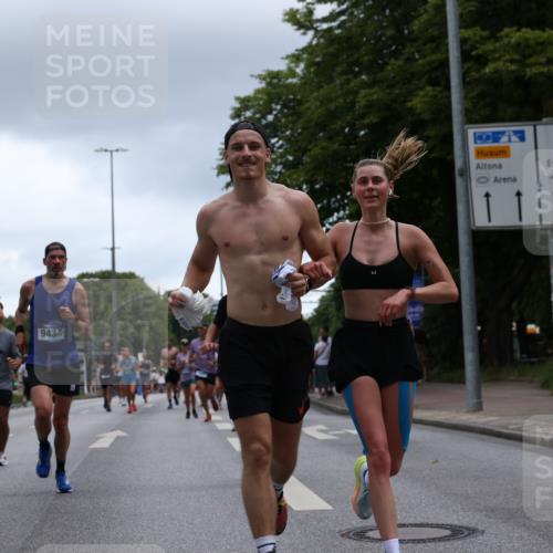 29.06.2025 - hella hamburg halbmarathon Yannick Fuchs http://msf.ph/oto/8376607 29.06.2025 10:54:22 20KM 1681, 2011, 2091, 2167, 2363, 2730, 4013, 6309, 8003, 8191, 8421, 8422, 8509, 8923, 9006, 9434, 10576, 11041, 11366, 11753, 11937, 12491, 13488, 13589, 14224, 14429, 14577, 15344, 15901, 16439, 17491, 17825, 17899, 18029, 18063, 18254, 18701, 19159, 19246 meine-sportfotos.de