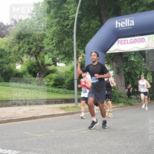 29.06.2025 - hella hamburg halbmarathon KatJ http://msf.ph/oto/8376616 29.06.2025 10:24:37 Zwischen KM18-KM19 6704 meine-sportfotos.de