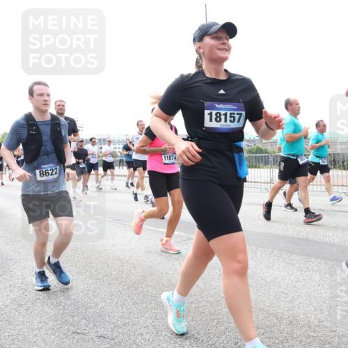 29.06.2025 - hella hamburg halbmarathon Lena Gebhardt http://msf.ph/oto/8376744 29.06.2025 10:40:01 Lombardsbrücke 15194, 8622, 11874, 18157, 669, 1018, 1037, 1058, 1076, 1291, 1586, 1691, 1899, 2019, 2109, 2254, 2313, 2515, 2572, 2578, 2866, 2888, 2976, 3046, 3237, 3515, 3607, 3808, 3882, 3883, 3884, 4173, 4271, 4298, 4471, 4609, 4752, 4756, 5045, 5113, 5229, 5263, 5351, 5352, 5654, 5701, 5877, 5901, 6097, 6427, 6428, 6548, 6673, 6698, 6719, 6726, 6739, 6750, 6866, 6876, 6890, 6920, 7045, 7053, 7108, 7125, 7174, 7199, 7429, 7455, 7456, 7675, 7850, 8107, 8612, 9747, 9777, 10441 meine-sportfotos.de