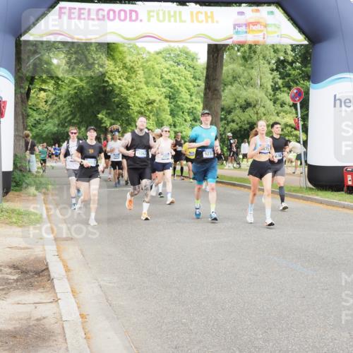 29.06.2025 - hella hamburg halbmarathon MichiJ http://msf.ph/oto/8376810 29.06.2025 10:45:33 Zwischen KM18-KM19 1946, 1951, 2027, 4796, 5675, 6636, 7138, 8929, 9230, 12144, 19015 meine-sportfotos.de