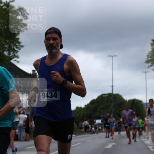 29.06.2025 - hella hamburg halbmarathon Yannick Fuchs http://msf.ph/oto/8376848 29.06.2025 10:54:24 20KM 1681, 2011, 2091, 2167, 2363, 2730, 4013, 6309, 7065, 8003, 8191, 8421, 8422, 8509, 8923, 9006, 9434, 10576, 11041, 11366, 11753, 11937, 12491, 13488, 13589, 14224, 14429, 14577, 15344, 15901, 16439, 17491, 17825, 17899, 18029, 18063, 18254, 18701, 19159, 19246 meine-sportfotos.de