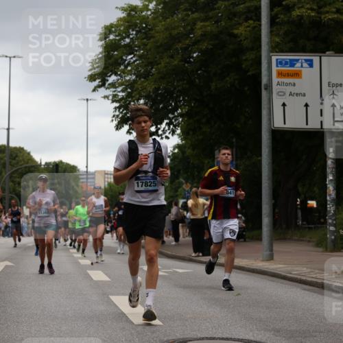 29.06.2025 - hella hamburg halbmarathon Yannick Fuchs http://msf.ph/oto/8377139 29.06.2025 10:54:26 20KM 1681, 2091, 2167, 2363, 4013, 6033, 6309, 7065, 7636, 8003, 8191, 8421, 8422, 8509, 8923, 9006, 9434, 10576, 11041, 11366, 11753, 11937, 12491, 13488, 13589, 14224, 14429, 14577, 15344, 15901, 16439, 17491, 17825, 17899, 18029, 18063, 18254, 18701, 19159, 19246 meine-sportfotos.de