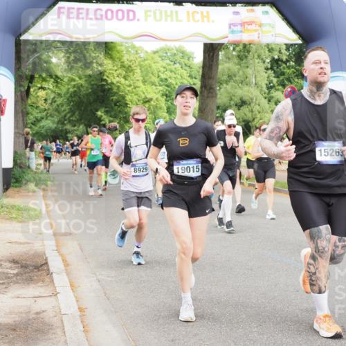 29.06.2025 - hella hamburg halbmarathon MichiJ http://msf.ph/oto/8377189 29.06.2025 10:45:36 Zwischen KM18-KM19 1642, 2027, 4796, 5675, 6636, 7138, 8929, 9230, 12144, 15263, 16922, 17810, 18730, 19002, 19003, 19015 meine-sportfotos.de