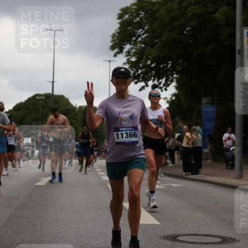 29.06.2025 - hella hamburg halbmarathon Yannick Fuchs http://msf.ph/oto/8377454 29.06.2025 10:54:30 20KM 1653, 1681, 2091, 2363, 4013, 6033, 6309, 6487, 6754, 7065, 7636, 8003, 8191, 8421, 8422, 8509, 8923, 9434, 10534, 10576, 11041, 11366, 11753, 11937, 12491, 13488, 13589, 14224, 14429, 14577, 15344, 17491, 17825, 17899, 18029, 18063, 18254, 18701, 19159, 19246 meine-sportfotos.de