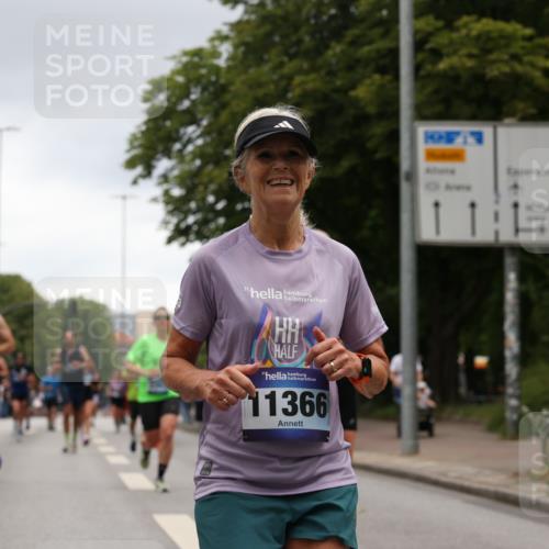 29.06.2025 - hella hamburg halbmarathon Yannick Fuchs http://msf.ph/oto/8377701 29.06.2025 10:54:31 20KM 1364, 1653, 1681, 2363, 4013, 6033, 6309, 6487, 6754, 7065, 7636, 8003, 8191, 8421, 8422, 8509, 8923, 10534, 10576, 11041, 11366, 11753, 11937, 12491, 13488, 13589, 14224, 14429, 14577, 15344, 17491, 17825, 17899, 17952, 18029, 18063, 18254, 18701, 19159, 19246 meine-sportfotos.de