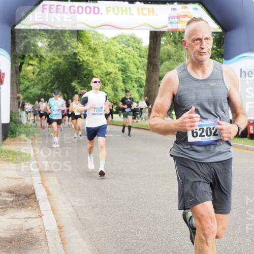29.06.2025 - hella hamburg halbmarathon MichiJ http://msf.ph/oto/8377807 29.06.2025 10:45:50 Zwischen KM18-KM19 2348, 2619, 3279, 5926, 6202, 10759, 16980, 17839, 18232, 18254, 18954 meine-sportfotos.de