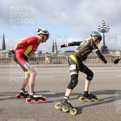 29.06.2025 - hella hamburg halbmarathon Lena Gebhardt http://msf.ph/oto/8377835 29.06.2025 08:51:26 Lombardsbrücke 04, 426, 464, 448 meine-sportfotos.de