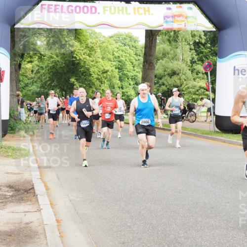 29.06.2025 - hella hamburg halbmarathon MichiJ http://msf.ph/oto/8378175 29.06.2025 10:45:55 Zwischen KM18-KM19 1285, 2006, 5926, 6202, 9156, 9353, 10539, 10915, 12509, 14375, 14628, 15914, 17825, 18153 meine-sportfotos.de