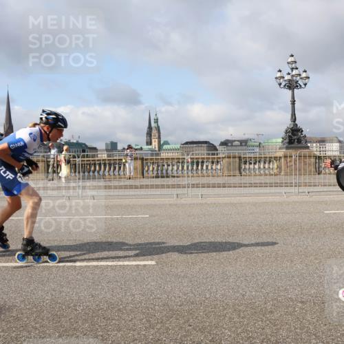 29.06.2025 - hella hamburg halbmarathon Lena Gebhardt http://msf.ph/oto/8378249 29.06.2025 08:51:27 Lombardsbrücke 396 meine-sportfotos.de