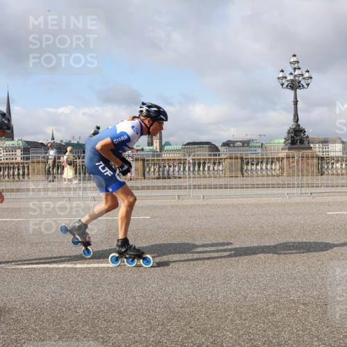 29.06.2025 - hella hamburg halbmarathon Lena Gebhardt http://msf.ph/oto/8378315 29.06.2025 08:51:27 Lombardsbrücke 196 meine-sportfotos.de
