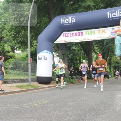 29.06.2025 - hella hamburg halbmarathon KatJ http://msf.ph/oto/8378341 29.06.2025 10:24:49 Zwischen KM18-KM19 3843 meine-sportfotos.de