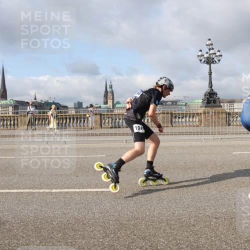 29.06.2025 - hella hamburg halbmarathon Lena Gebhardt http://msf.ph/oto/8378476 29.06.2025 08:51:27 Lombardsbrücke 196 meine-sportfotos.de