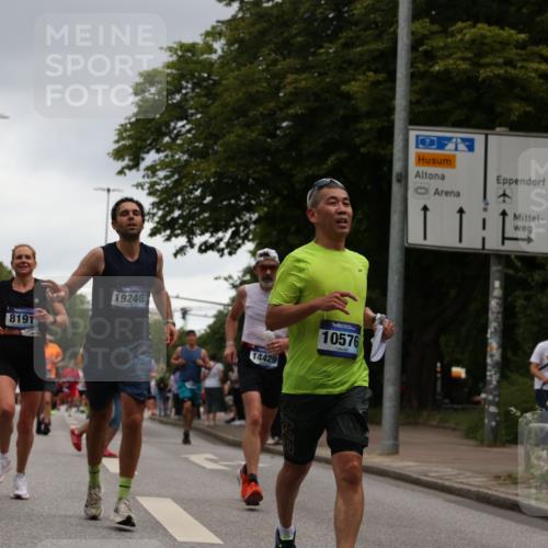 29.06.2025 - hella hamburg halbmarathon Yannick Fuchs http://msf.ph/oto/8378700 29.06.2025 10:54:36 20KM 1364, 1414, 1653, 1681, 2322, 2323, 2363, 6033, 6201, 6309, 6487, 6754, 6757, 7006, 7065, 7636, 8003, 8191, 8421, 8422, 8509, 8662, 8923, 9020, 9021, 10534, 10576, 11041, 11366, 11623, 11702, 11753, 11782, 11937, 12491, 13488, 13589, 14429, 15269, 17491, 17825, 17899, 17952, 18029, 18063, 19159, 19246 meine-sportfotos.de