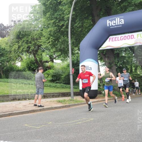 29.06.2025 - hella hamburg halbmarathon KatJ http://msf.ph/oto/8378864 29.06.2025 10:24:53 Zwischen KM18-KM19 3843 meine-sportfotos.de