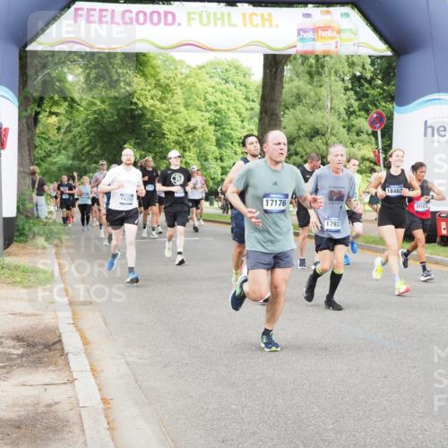 29.06.2025 - hella hamburg halbmarathon MichiJ http://msf.ph/oto/8378940 29.06.2025 10:46:01 Zwischen KM18-KM19 2006, 2957, 3181, 6208, 7259, 8089, 9156, 9353, 10915, 11757, 12378, 12406, 12509, 12633, 12809, 14355, 14375, 14429, 14628, 17176, 17825, 17931, 18153, 18467, 19246 meine-sportfotos.de
