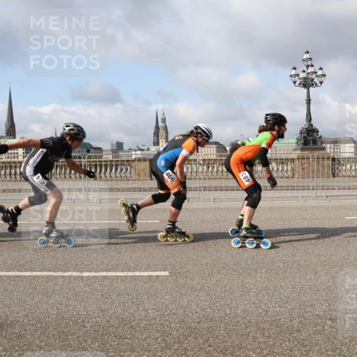 29.06.2025 - hella hamburg halbmarathon Lena Gebhardt http://msf.ph/oto/8379088 29.06.2025 08:51:56 Lombardsbrücke 173, 466, 483 meine-sportfotos.de