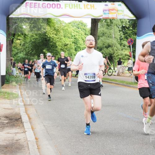 29.06.2025 - hella hamburg halbmarathon MichiJ http://msf.ph/oto/8379186 29.06.2025 10:46:03 Zwischen KM18-KM19 2957, 3181, 6208, 7259, 7287, 8089, 9156, 11158, 11757, 12378, 12406, 12633, 12809, 14355, 14429, 14628, 17176, 17931, 18467, 19246 meine-sportfotos.de