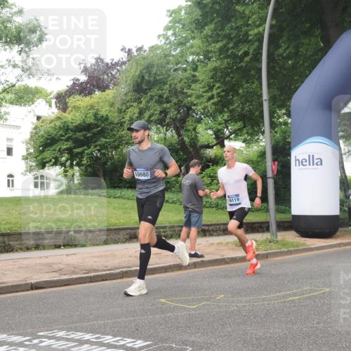 29.06.2025 - hella hamburg halbmarathon KatJ http://msf.ph/oto/8379231 29.06.2025 10:24:55 Zwischen KM18-KM19 3843 meine-sportfotos.de
