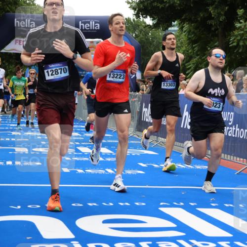 29.06.2025 - hella hamburg halbmarathon Strokosch-Dieckow http://msf.ph/oto/8379272 29.06.2025 10:47:31 Ziel 51, 1012, 1070, 1320, 1592, 1696, 2284, 2839, 2869, 2953, 3304, 5532, 5650, 5889, 6009, 8023, 8234, 8693, 8852, 8927, 9305, 10969, 11021, 12870, 13223, 13303, 14618, 14619, 15350, 15451, 15479, 15923, 16819, 17846, 17905, 18104, 18758, 18970, 18974, 19181 meine-sportfotos.de