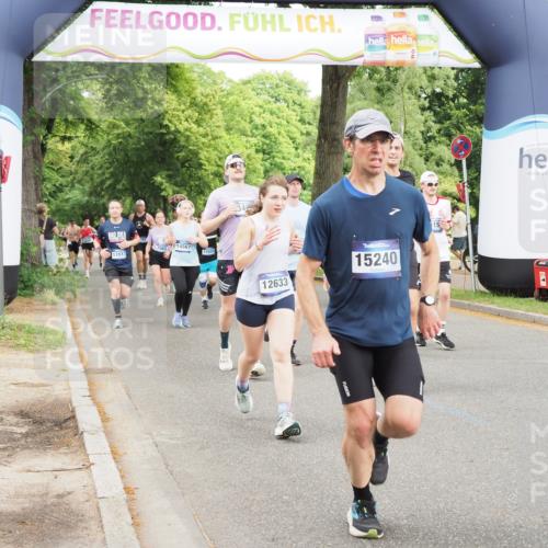 29.06.2025 - hella hamburg halbmarathon MichiJ http://msf.ph/oto/8379398 29.06.2025 10:46:05 Zwischen KM18-KM19 2957, 3181, 3425, 6208, 6997, 7259, 7287, 8089, 11158, 11159, 11757, 12378, 12406, 12633, 12809, 14355, 14429, 14567, 15240, 16160, 16341, 17176, 17931, 18467, 19246 meine-sportfotos.de
