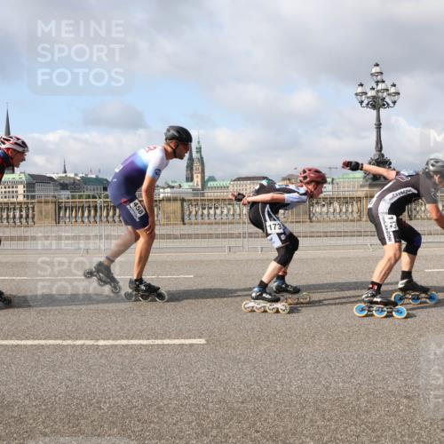 29.06.2025 - hella hamburg halbmarathon Lena Gebhardt http://msf.ph/oto/8379500 29.06.2025 08:51:57 Lombardsbrücke 451, 458, 173 meine-sportfotos.de