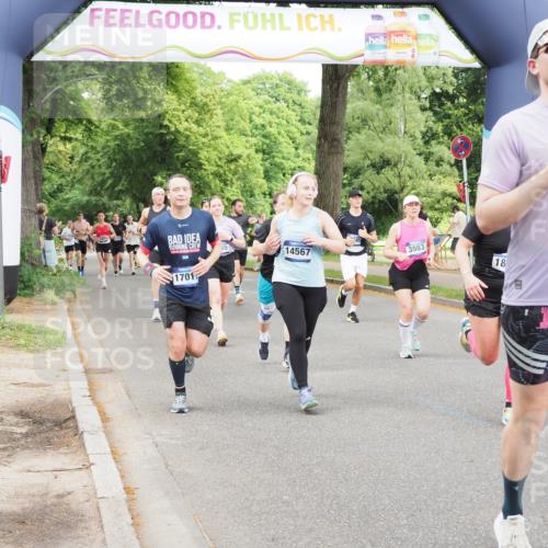 29.06.2025 - hella hamburg halbmarathon MichiJ http://msf.ph/oto/8379553 29.06.2025 10:46:08 Zwischen KM18-KM19 3181, 3425, 3983, 4502, 6208, 6997, 7287, 8089, 10703, 11158, 11159, 11808, 12378, 12406, 12633, 13847, 14355, 14567, 15240, 16160, 16341, 17017, 17503, 18716, 18985, 19246 meine-sportfotos.de