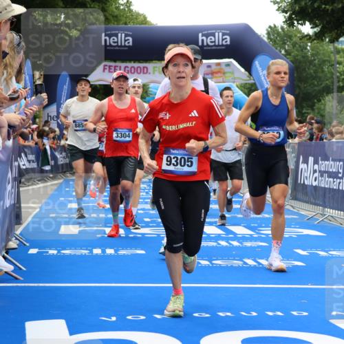29.06.2025 - hella hamburg halbmarathon Strokosch-Dieckow http://msf.ph/oto/8379611 29.06.2025 10:47:27 Ziel 51, 1012, 1070, 1592, 1696, 2274, 2284, 2839, 2864, 2869, 2953, 3304, 5532, 5650, 5889, 6009, 8023, 8234, 8693, 8852, 8927, 9305, 10423, 11021, 11077, 11491, 12870, 13223, 13303, 13782, 15350, 15479, 15611, 15923, 16089, 16819, 17846, 17905, 18104, 18758, 18974, 19181 meine-sportfotos.de
