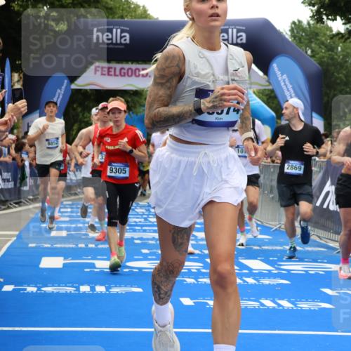 29.06.2025 - hella hamburg halbmarathon Strokosch-Dieckow http://msf.ph/oto/8379683 29.06.2025 10:47:26 Ziel 51, 1012, 1070, 1592, 1696, 2274, 2284, 2839, 2864, 2869, 2953, 3304, 5024, 5532, 5650, 5889, 8023, 8234, 8693, 8852, 8927, 9305, 10423, 11021, 11077, 11491, 11518, 12870, 13223, 13303, 13782, 14722, 15350, 15479, 15611, 15923, 16089, 16819, 17846, 17905, 18758, 18974 meine-sportfotos.de