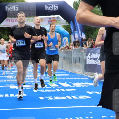 29.06.2025 - hella hamburg halbmarathon Strokosch-Dieckow http://msf.ph/oto/8379728 29.06.2025 10:47:22 Ziel 51, 1012, 1592, 2274, 2839, 2864, 2869, 2953, 3304, 5024, 5532, 5650, 6134, 6168, 6203, 8693, 8852, 9305, 10423, 11021, 11077, 11491, 11518, 13672, 13782, 14722, 15350, 15611, 15923, 16089, 16286, 16819, 17846, 17905, 18758, 18856, 18974 meine-sportfotos.de
