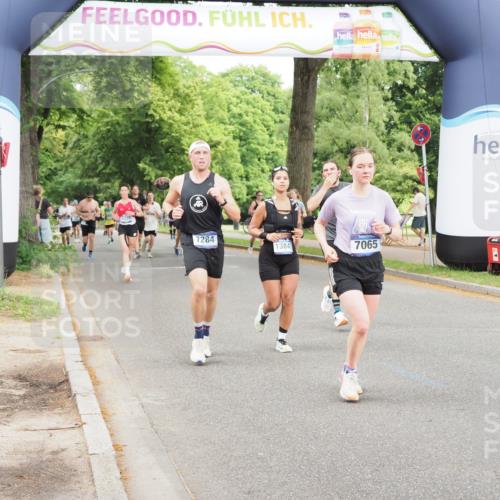 29.06.2025 - hella hamburg halbmarathon MichiJ http://msf.ph/oto/8379809 29.06.2025 10:46:10 Zwischen KM18-KM19 3425, 3983, 4502, 6997, 7065, 7287, 8585, 10703, 11158, 11159, 11808, 13847, 14567, 15240, 16160, 16341, 17017, 17503, 18716, 18985 meine-sportfotos.de