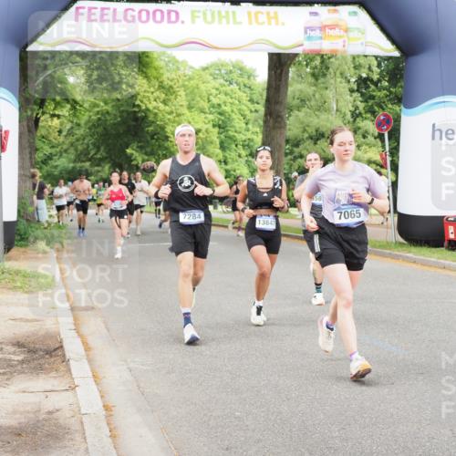 29.06.2025 - hella hamburg halbmarathon MichiJ http://msf.ph/oto/8379823 29.06.2025 10:46:10 Zwischen KM18-KM19 3425, 3983, 4502, 6997, 7065, 7287, 8585, 10703, 11158, 11159, 11808, 13847, 14567, 15240, 16160, 16341, 17017, 17503, 18716, 18985 meine-sportfotos.de