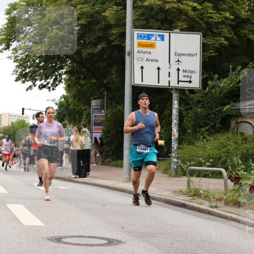 29.06.2025 - hella hamburg halbmarathon Yannick Fuchs http://msf.ph/oto/8379921 29.06.2025 10:54:41 20KM 1364, 1414, 1653, 1681, 2322, 2323, 2363, 6033, 6201, 6309, 6487, 6754, 6757, 7006, 7065, 7636, 7761, 8191, 8421, 8422, 8662, 8923, 9020, 9021, 10534, 10576, 11366, 11623, 11702, 11753, 11782, 11937, 12491, 13459, 13488, 13589, 14429, 15269, 17491, 17899, 17952, 18029, 18063, 18757, 19117, 19146, 19246 meine-sportfotos.de