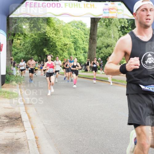 29.06.2025 - hella hamburg halbmarathon MichiJ http://msf.ph/oto/8379989 29.06.2025 10:46:11 Zwischen KM18-KM19 3425, 3983, 4502, 6997, 7065, 7287, 8585, 10703, 11158, 11159, 11808, 13847, 14567, 15240, 16160, 16341, 17017, 17503, 18716, 18985 meine-sportfotos.de