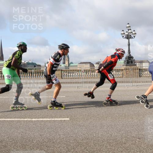 29.06.2025 - hella hamburg halbmarathon Lena Gebhardt http://msf.ph/oto/8380043 29.06.2025 08:51:57 Lombardsbrücke 402, 481, 451 meine-sportfotos.de