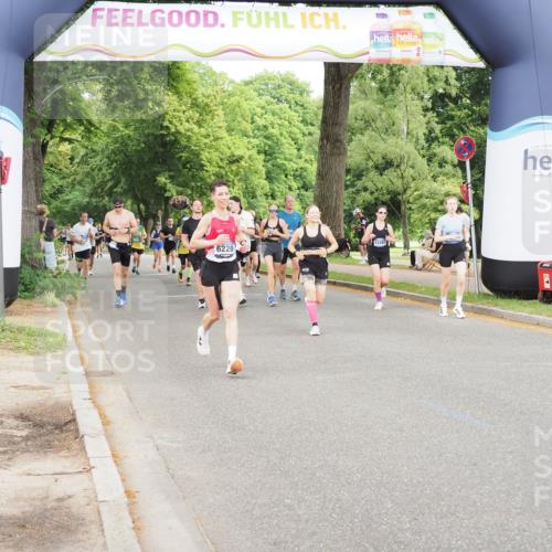 29.06.2025 - hella hamburg halbmarathon MichiJ http://msf.ph/oto/8380092 29.06.2025 10:46:12 Zwischen KM18-KM19 3425, 3983, 4502, 6997, 7065, 8585, 10703, 11159, 11808, 13847, 14567, 15240, 16160, 16341, 17017, 17503, 18716, 18985 meine-sportfotos.de