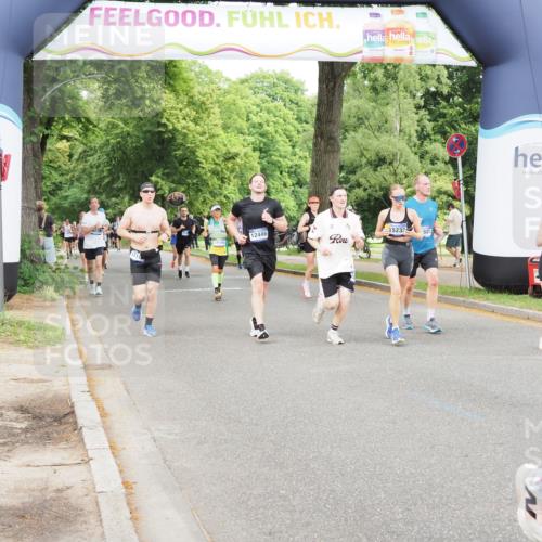 29.06.2025 - hella hamburg halbmarathon MichiJ http://msf.ph/oto/8380324 29.06.2025 10:46:14 Zwischen KM18-KM19 2780, 3983, 4502, 6220, 7065, 8585, 10703, 11808, 12206, 12261, 13847, 15232, 15284, 17017, 17503, 18716, 18985, 19160 meine-sportfotos.de
