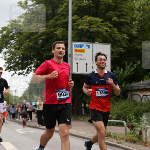 29.06.2025 - hella hamburg halbmarathon Yannick Fuchs http://msf.ph/oto/8380448 29.06.2025 10:54:45 20KM 1364, 1414, 1653, 2322, 2323, 3698, 5602, 5603, 6033, 6201, 6309, 6487, 6754, 6757, 6921, 7006, 7065, 7306, 7636, 7759, 7761, 8191, 8421, 8422, 8662, 8923, 9020, 9021, 10534, 10576, 11623, 11702, 11753, 11782, 11937, 12491, 13459, 13488, 13589, 14429, 15269, 16621, 17491, 17899, 17952, 18029, 18063, 18757, 19117, 19146, 19242, 19246 meine-sportfotos.de