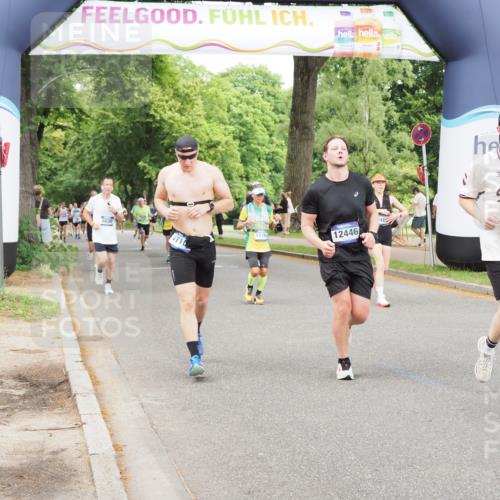 29.06.2025 - hella hamburg halbmarathon MichiJ http://msf.ph/oto/8380536 29.06.2025 10:46:16 Zwischen KM18-KM19 2780, 6220, 7065, 8585, 10488, 12206, 12261, 12446, 13847, 15232, 15284, 17503, 19160 meine-sportfotos.de