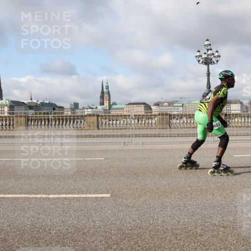 29.06.2025 - hella hamburg halbmarathon Lena Gebhardt http://msf.ph/oto/8380549 29.06.2025 08:51:58 Lombardsbrücke 402 meine-sportfotos.de