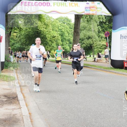 29.06.2025 - hella hamburg halbmarathon MichiJ http://msf.ph/oto/8380745 29.06.2025 10:46:18 Zwischen KM18-KM19 2780, 4986, 6220, 8030, 10488, 11394, 12206, 12261, 12446, 15232, 15284, 18485, 19160, 19178 meine-sportfotos.de