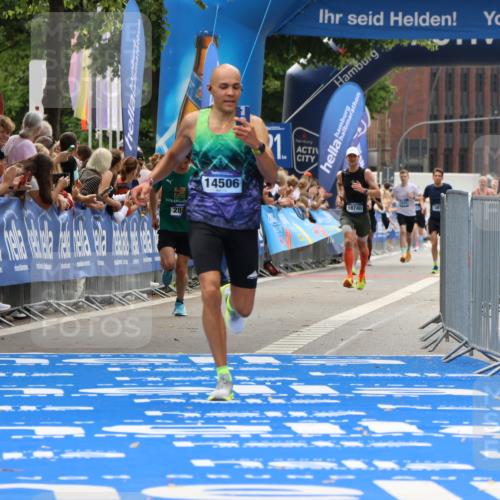 29.06.2025 - hella hamburg halbmarathon Strokosch-Dieckow http://msf.ph/oto/8380803 29.06.2025 10:24:32 Ziel 2892, 7855, 14506 meine-sportfotos.de