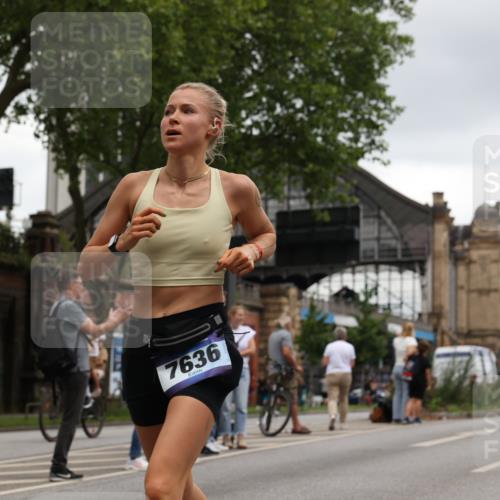 29.06.2025 - hella hamburg halbmarathon Yannick Fuchs http://msf.ph/oto/8381016 29.06.2025 10:54:50 20KM 1188, 1364, 1414, 1453, 1653, 2322, 2323, 2661, 3698, 5602, 5603, 6033, 6201, 6487, 6708, 6754, 6757, 6921, 7006, 7065, 7306, 7636, 7759, 7761, 8421, 8422, 8662, 8923, 9020, 9021, 10534, 11623, 11702, 11782, 12491, 13459, 13516, 13589, 15269, 16621, 17145, 17226, 17899, 17951, 17952, 18063, 18757, 19117, 19146, 19242, 19246 meine-sportfotos.de